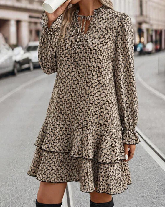 Women's Stella Dress – Elegant Long Sleeve Dress with Relaxed Fit and Timeless Style