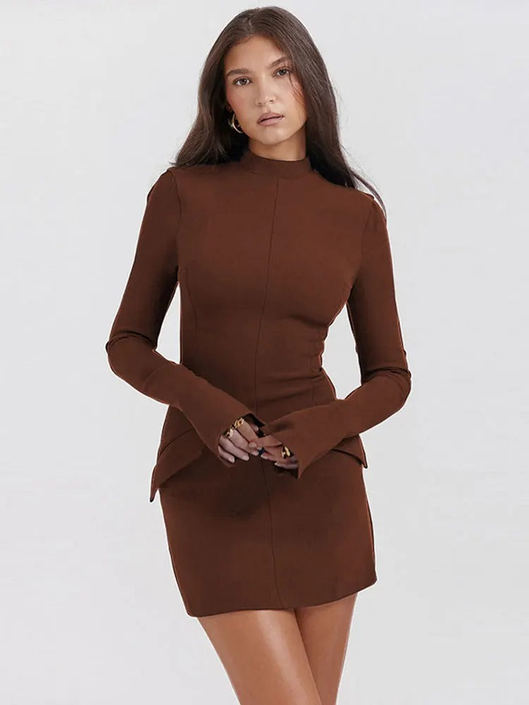 Lisa Short Dress for Women – Fitted Cut, Flared Long Sleeves & Chic High Collar