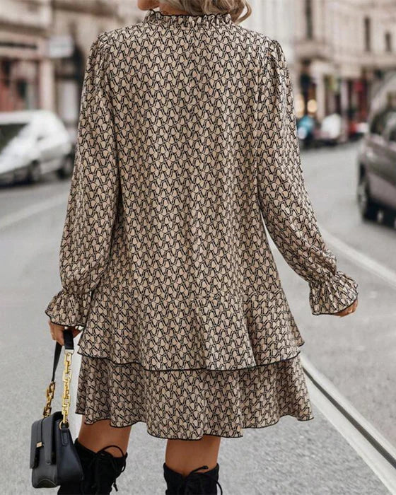 Women's Stella Dress – Elegant Long Sleeve Dress with Relaxed Fit and Timeless Style