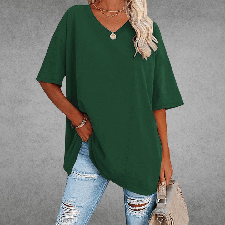 Ninon Oversized T-Shirt for Women – Comfortable V-Neck Design & Lightweight Breathable Fabric