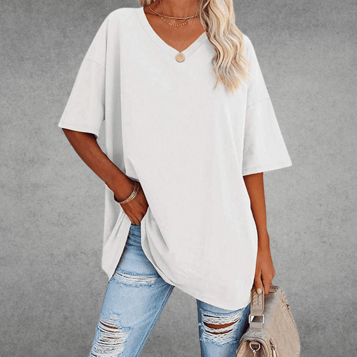 Ninon Oversized T-Shirt for Women – Comfortable V-Neck Design & Lightweight Breathable Fabric