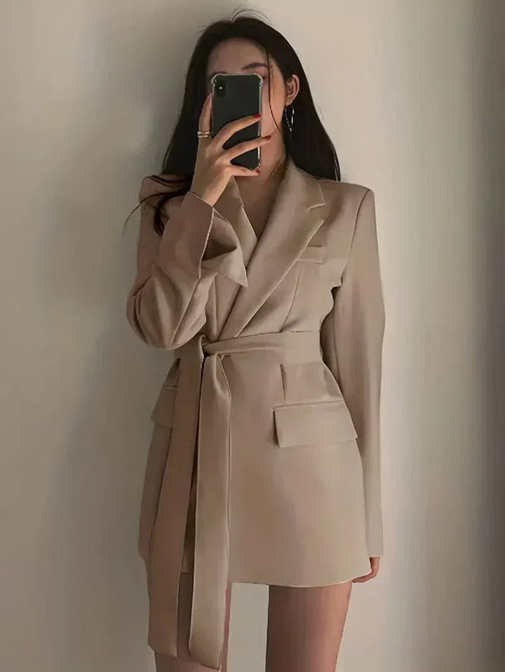 Nélia Blazer Dress for Women – Elegant Chic Tailored Dress with Long Sleeves for All Occasions