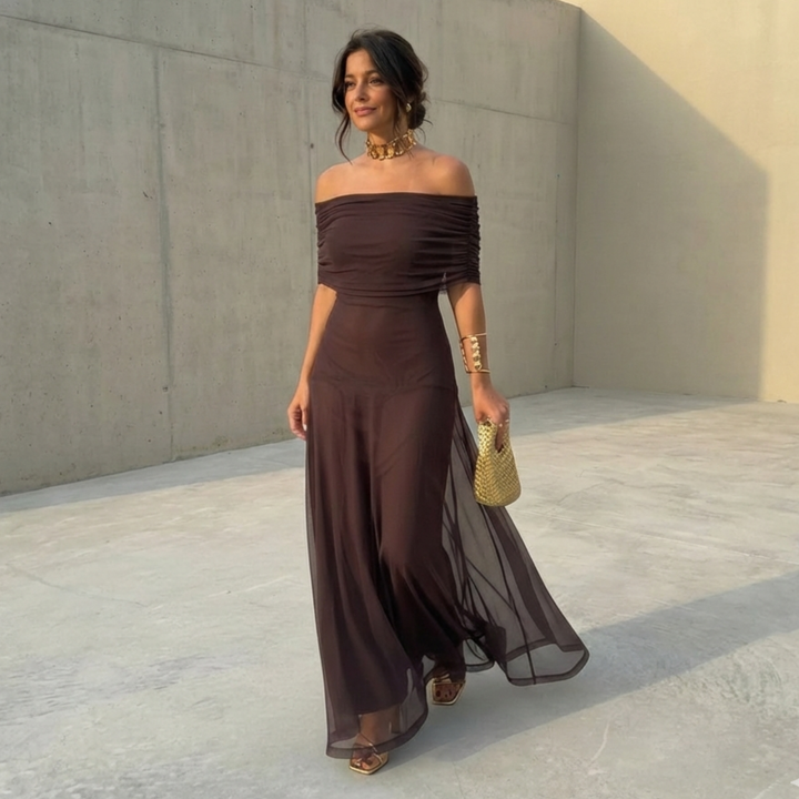 Uma - Flowing wide dress with an elegant design