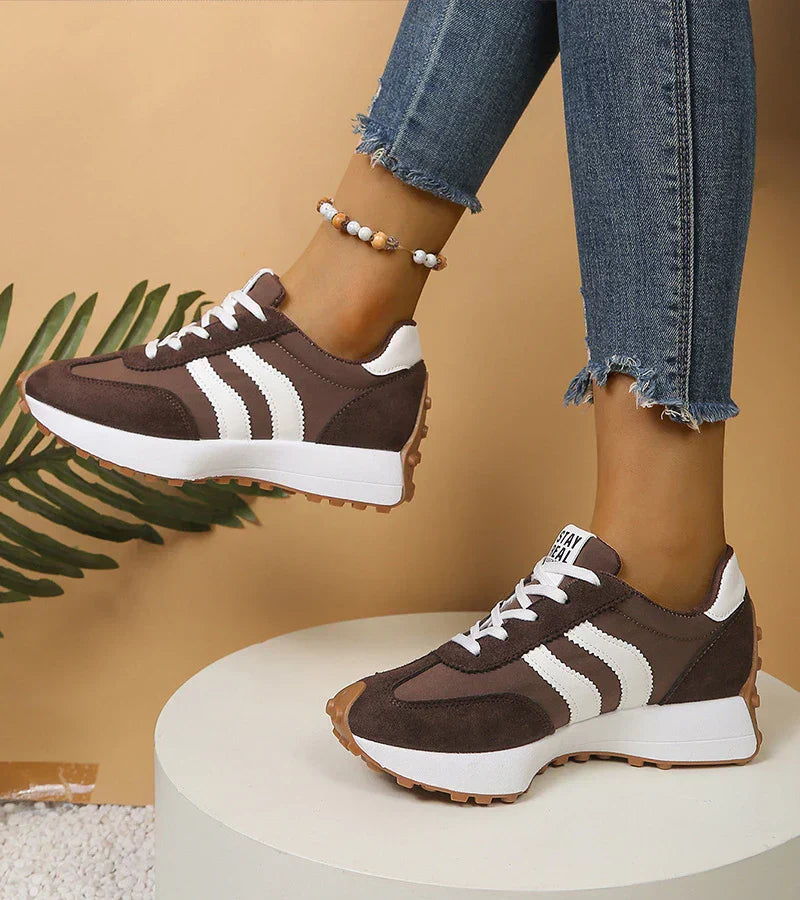 DELACROSA | Ergo Comfort Sneakers
