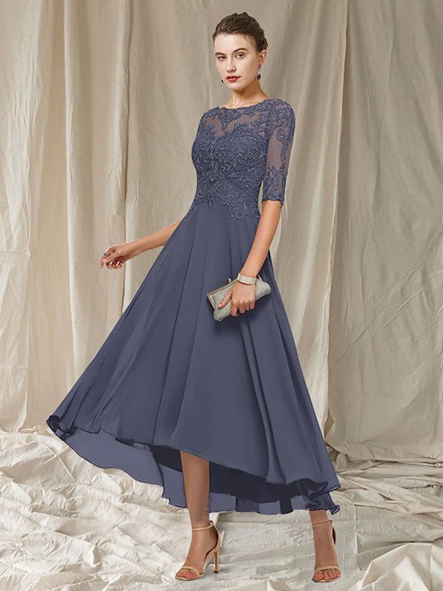 Women's Evening Dress Havana – Elegant Long Lace Dress with Flattering Cut for Festive Occasions