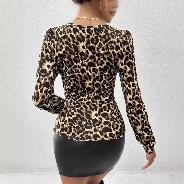 Leilani Blouse for Women – Knitted Top with Leopard Print and Lace Details & Elegant Fitted Cut