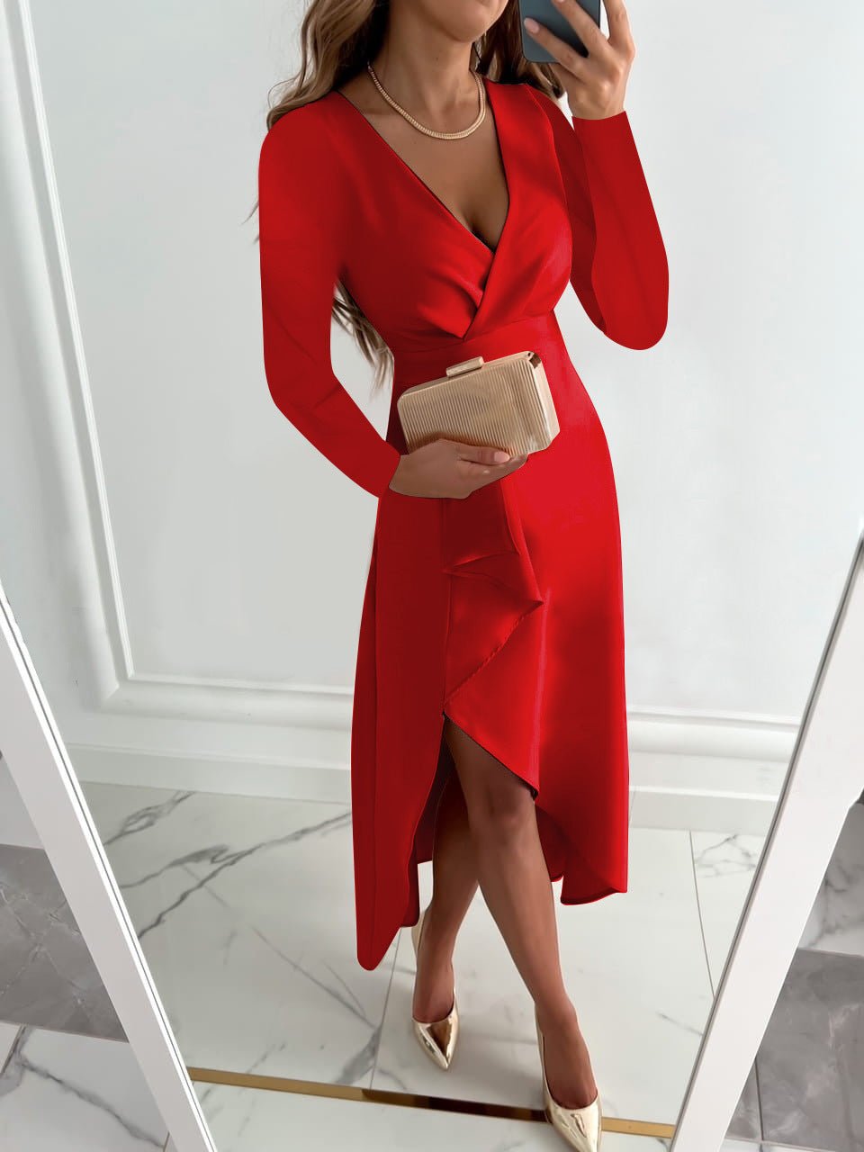Tessa Elegant Women's Dress – Long Sleeve Dress with V-Neck & Chic, Comfortable Fit