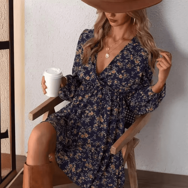 Selina Mini Dress for Women – Romantic Floral Print with V-Neck and Fitted, Flowing Cut