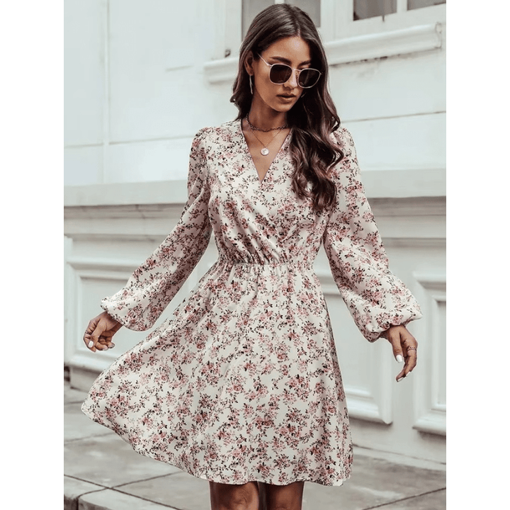 Selina Mini Dress for Women – Romantic Floral Print with V-Neck and Fitted, Flowing Cut