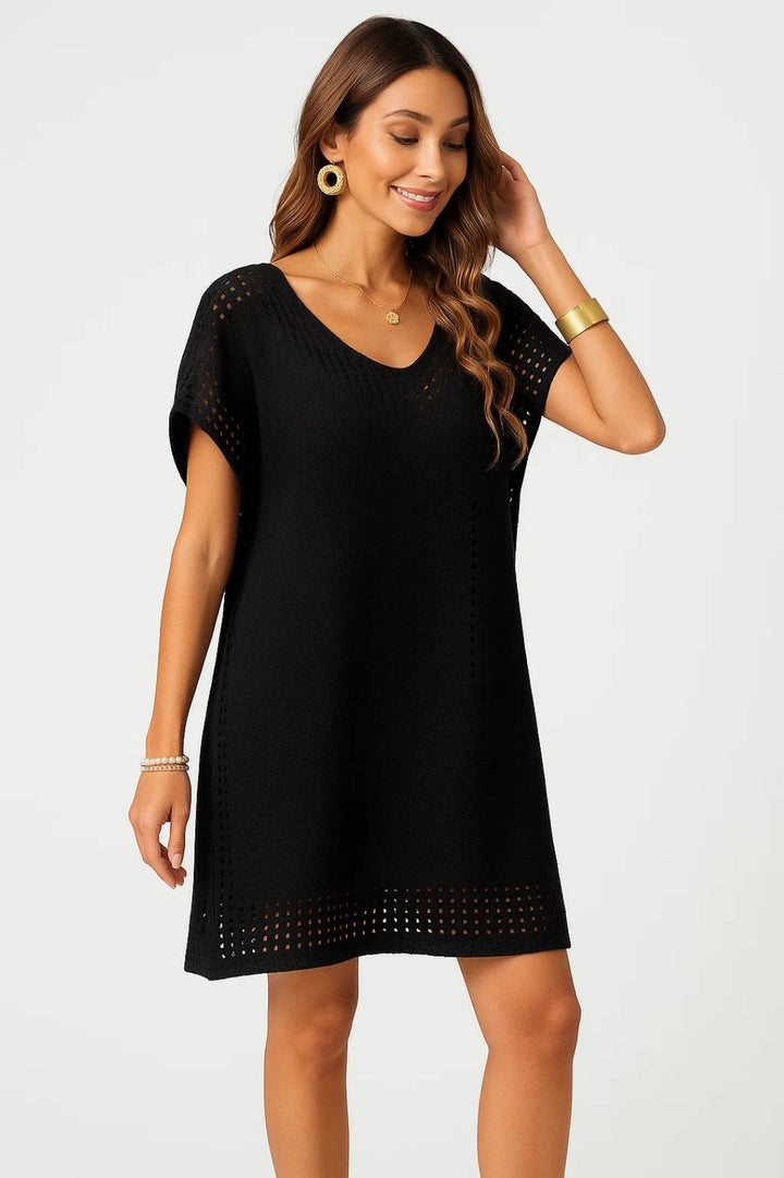 Laney Beach Tunic – Lightweight Openwork Design and Casual Style
