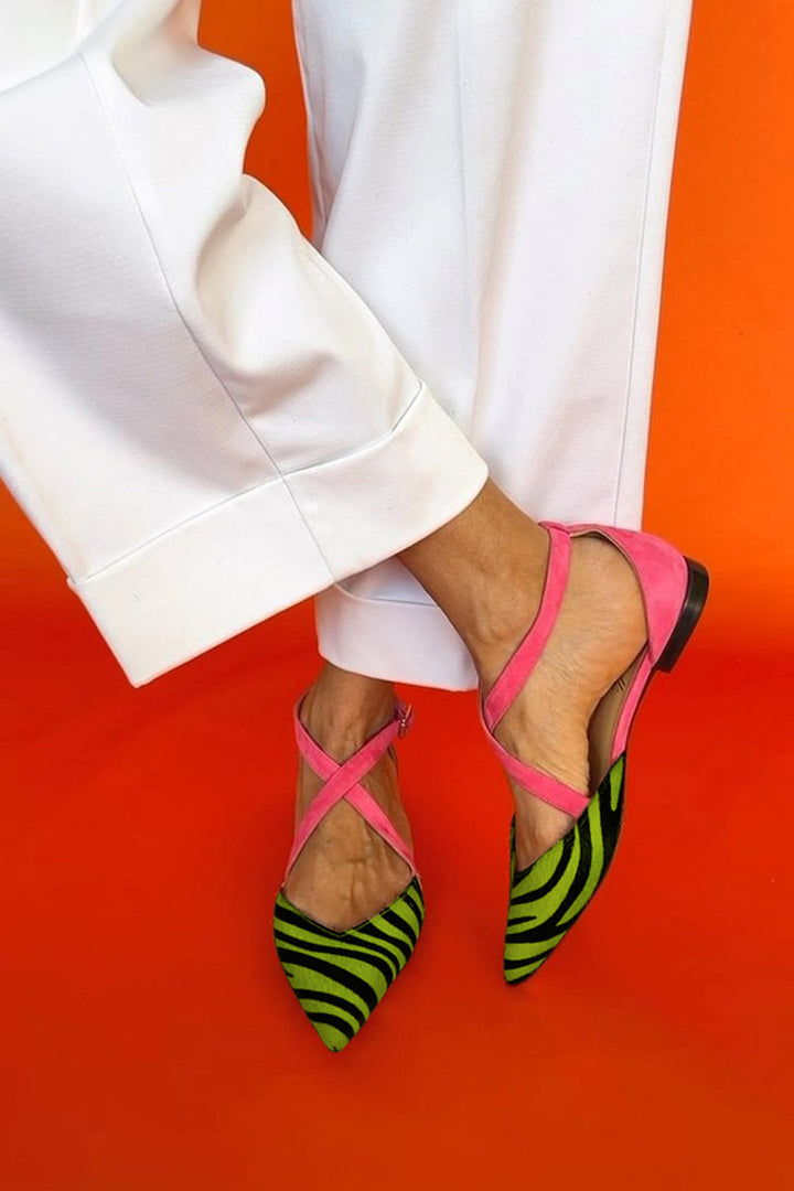 Zarella™ | Striped Flat Sandals with Crossed Ankle Straps