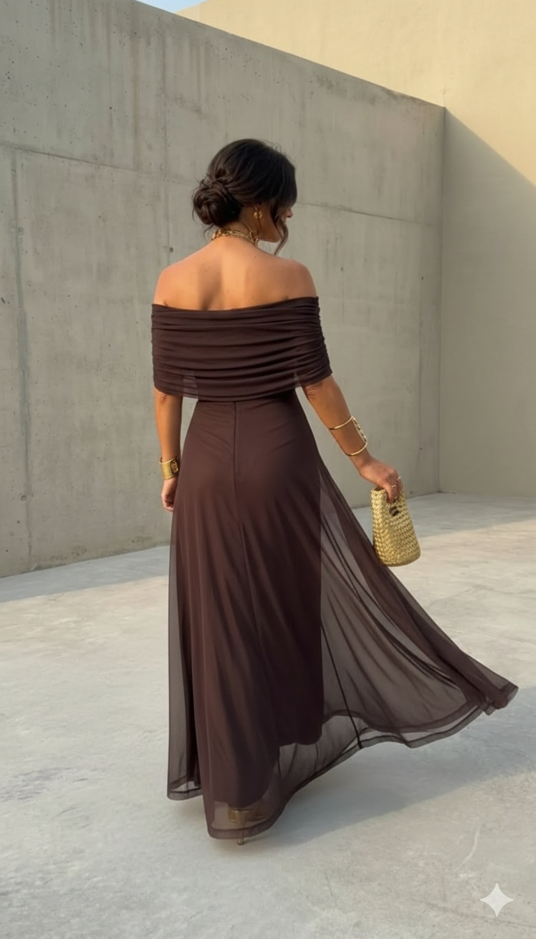 Uma - Flowing wide dress with an elegant design