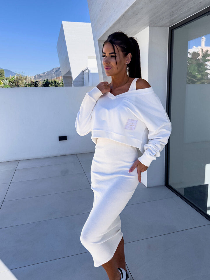 Hailey | Luxurious Comfortable Sweatshirt and Dress Set
