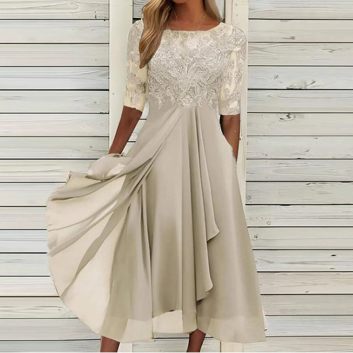 Puck™ - Elegant Midi Dress Made of Lace