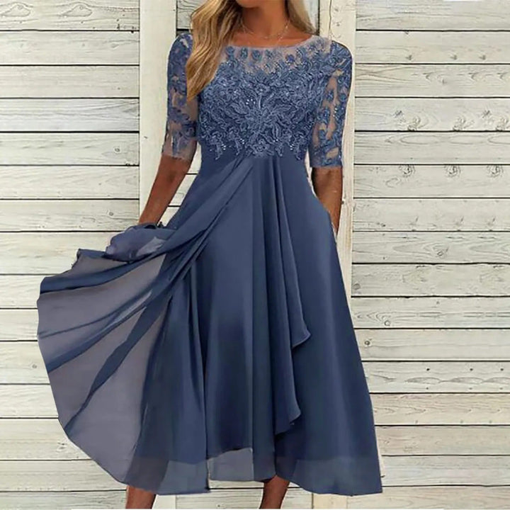 Puck™ - Elegant Midi Dress Made of Lace