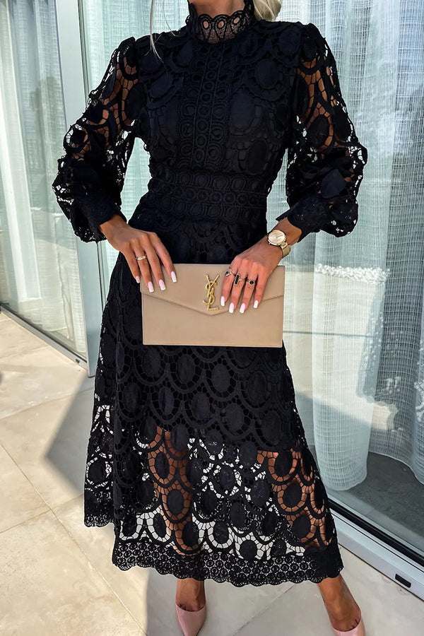 Noor™ - Romantic Dress with Refined Details