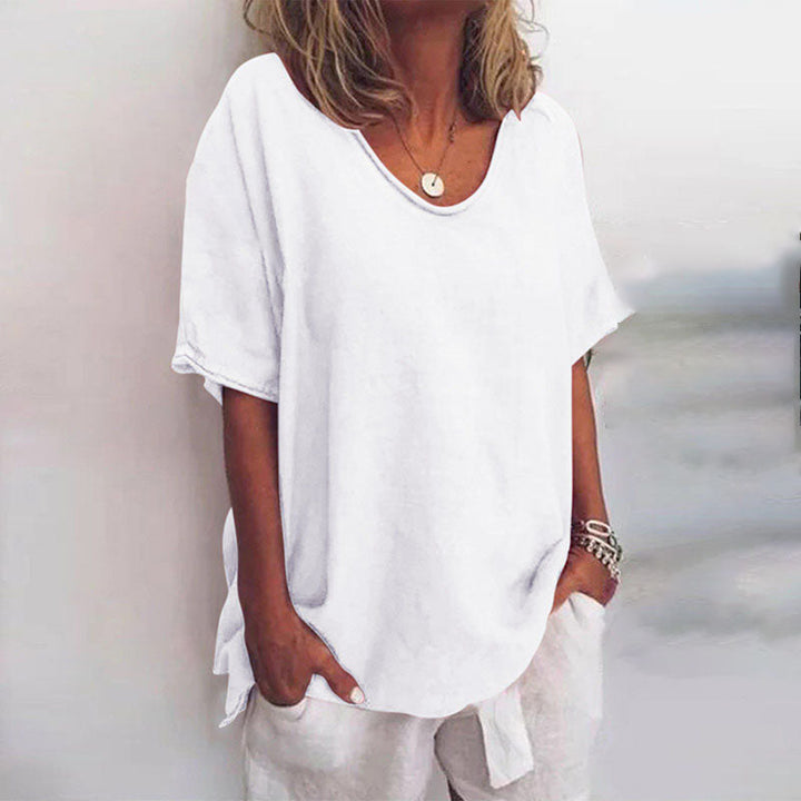 Ana Classic Women's Blouse – Loose-Fit Blouse with Short Sleeves for a Casual Look