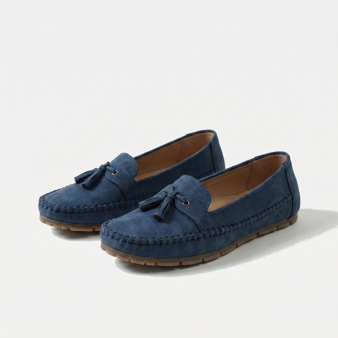 Nadine - Classic Loafers with Tassel Detail