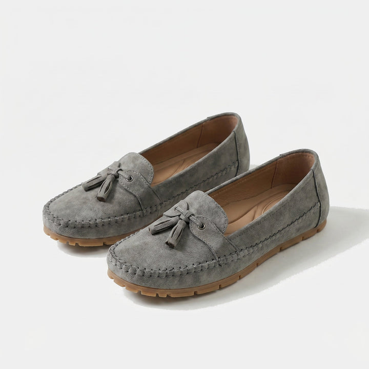 Nadine - Classic Loafers with Tassel Detail
