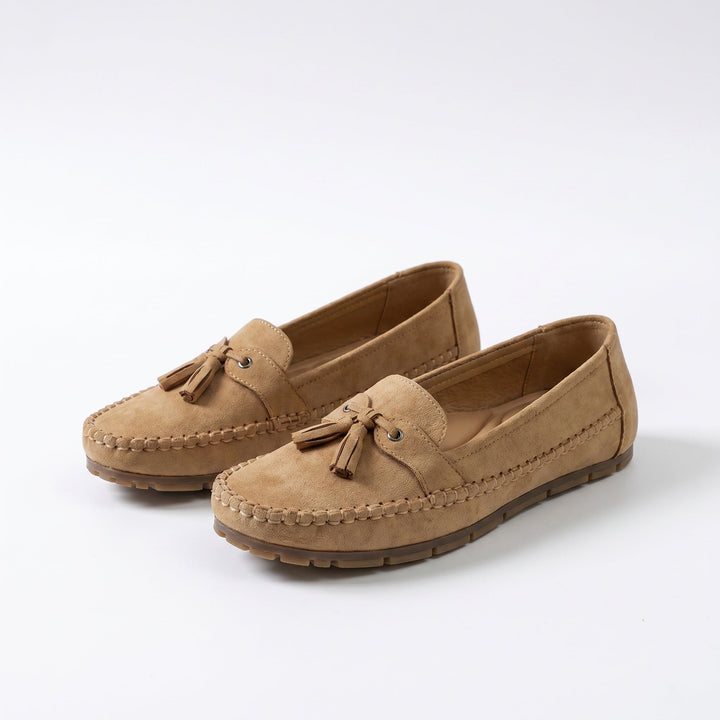 Nadine - Classic Loafers with Tassel Detail