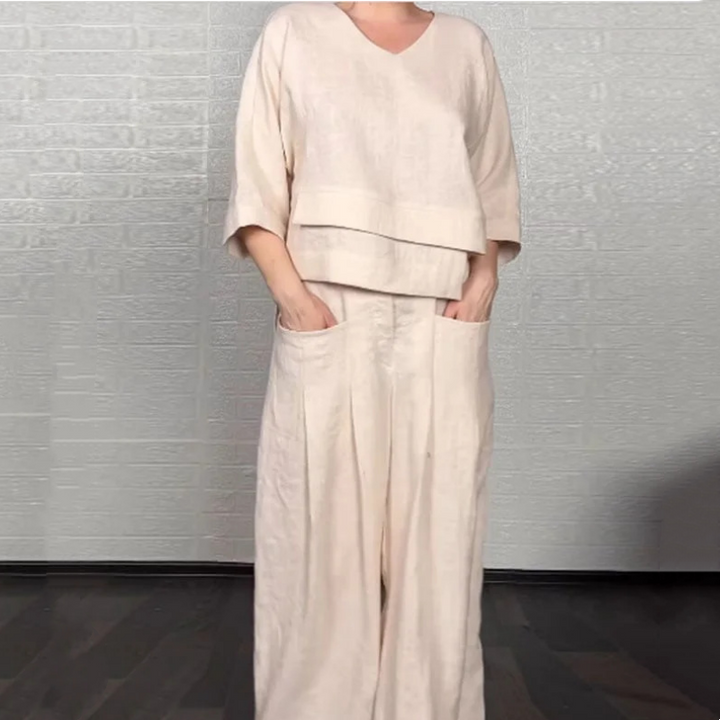 Noa | Wide Minimalist Two-Piece Set